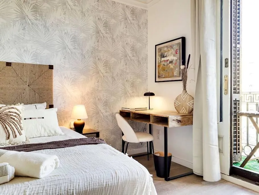 Casa Modernista En Paseo De Gracia Apartman Barcelona
