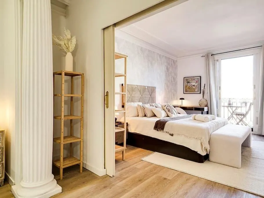 דירות ברצלונה Casa Modernista En Paseo De Gracia ספרד