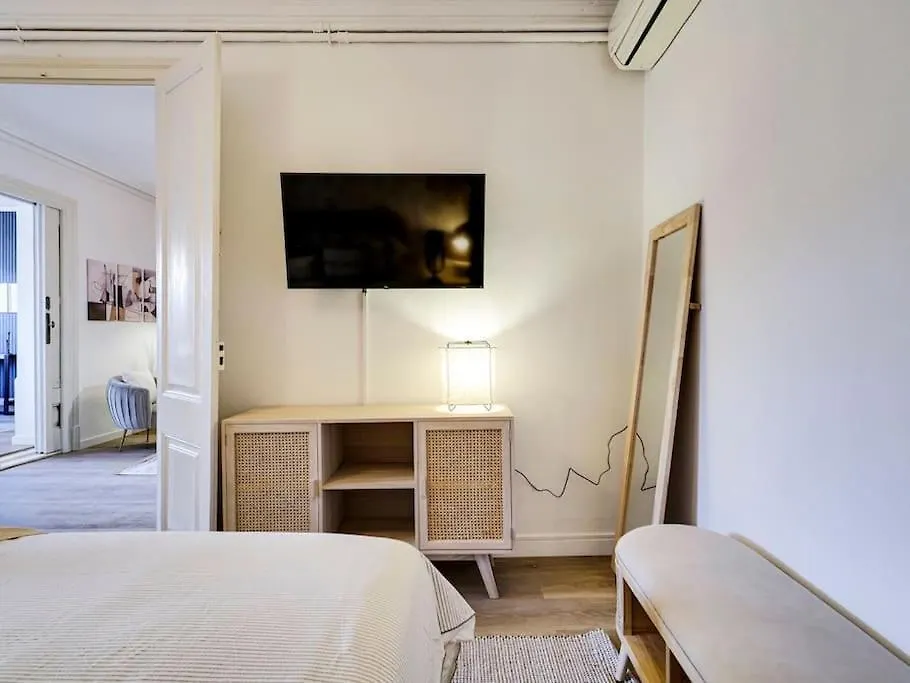 דירות ברצלונה Casa Modernista En Paseo De Gracia ספרד